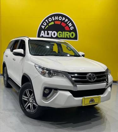 TOYOTA HILUX SW4 2.7 SR 4X2 16V FLEX 4P AUTOMÁTICO